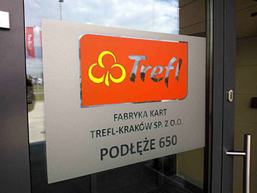 Logo firmy oklejanie powierzchni szklanych